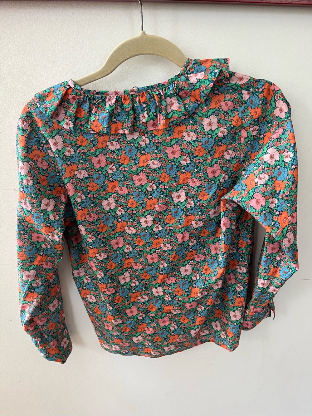 SMYTHE Green Floral Ruffle Tie-Neck Blouse with Pink & Orange Flowers - Picture 2 of 4